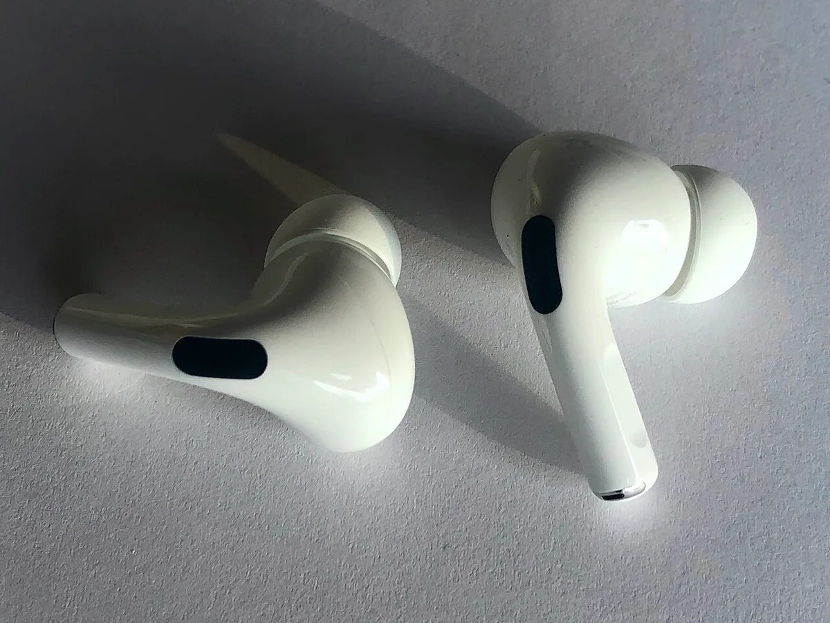 AirPods Pro 2 Review (2026) — ANC, Sound, Battery & Verdict