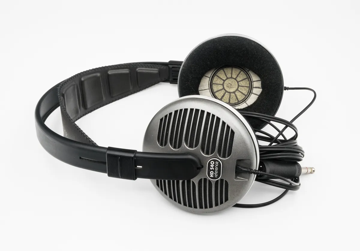 iFi ZEN DAC 3 Review (2026) — audiophile headphones context