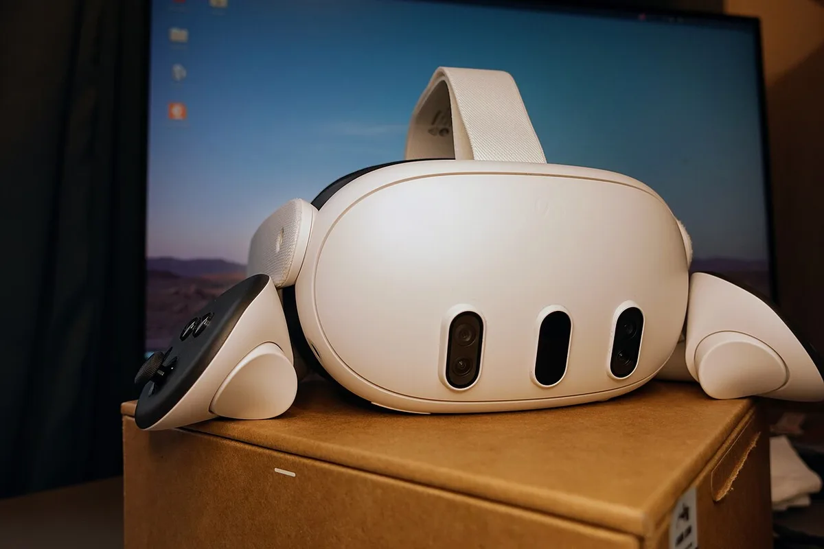 Meta Quest 3 Review (2026) — VR, Games, Mixed Reality & Verdict