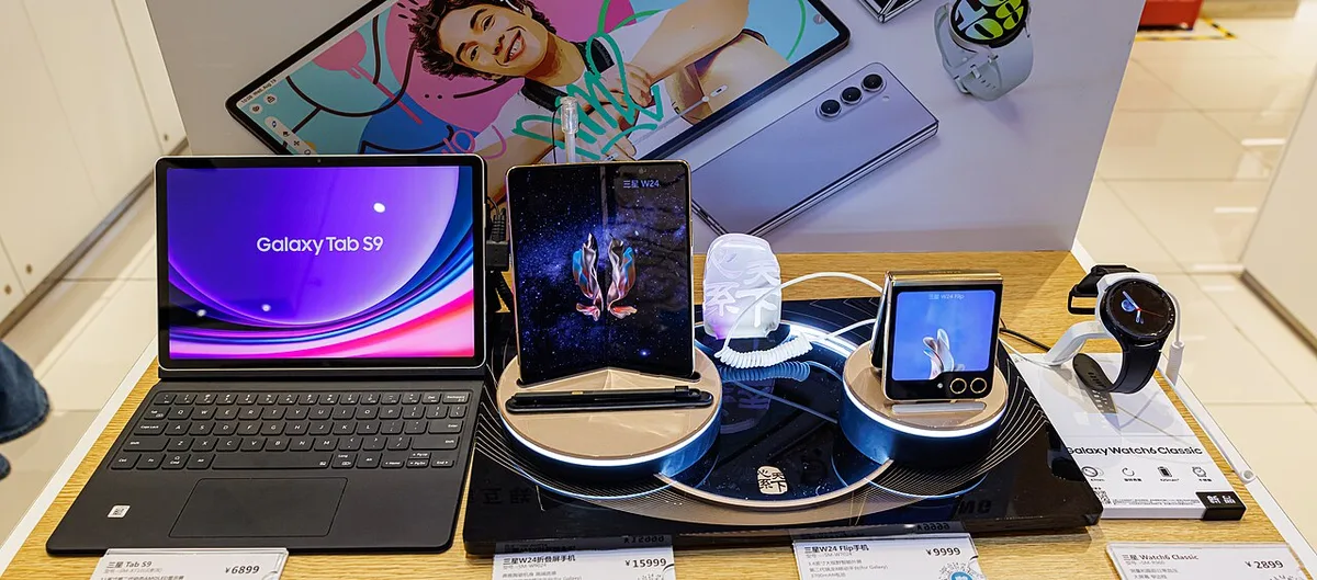 Samsung Galaxy Tab S9 Review (2026) — OLED, S Pen & Verdict — product in context